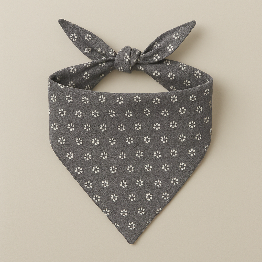 Hundehalstuch Lolita mit Blumenmuster