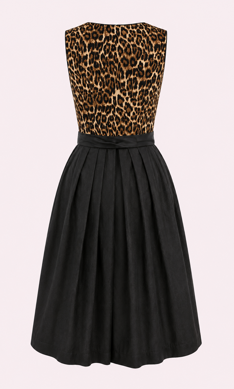 Dirndl Leonora im Leo-Look, Freisteller Rückansicht
