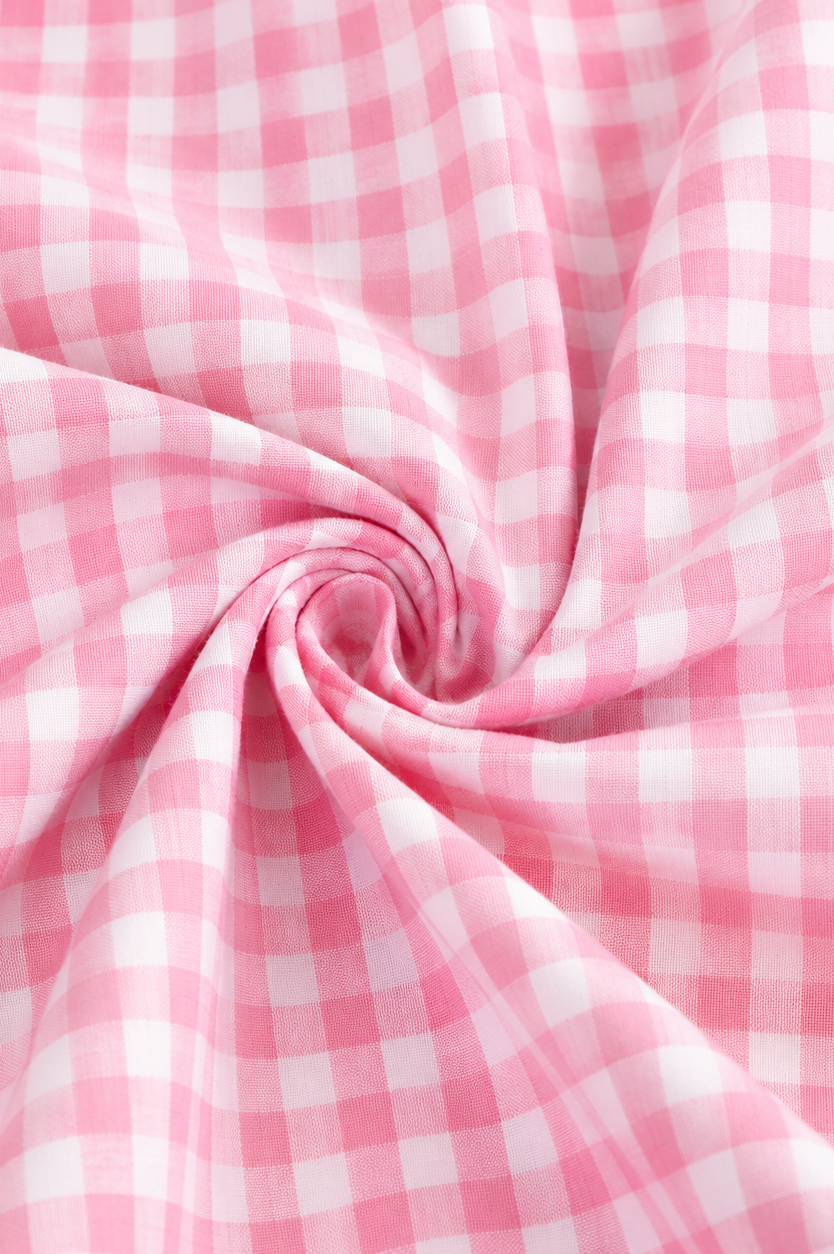Detailaufnahme der Schürze vom Kinderdirndl Fanny