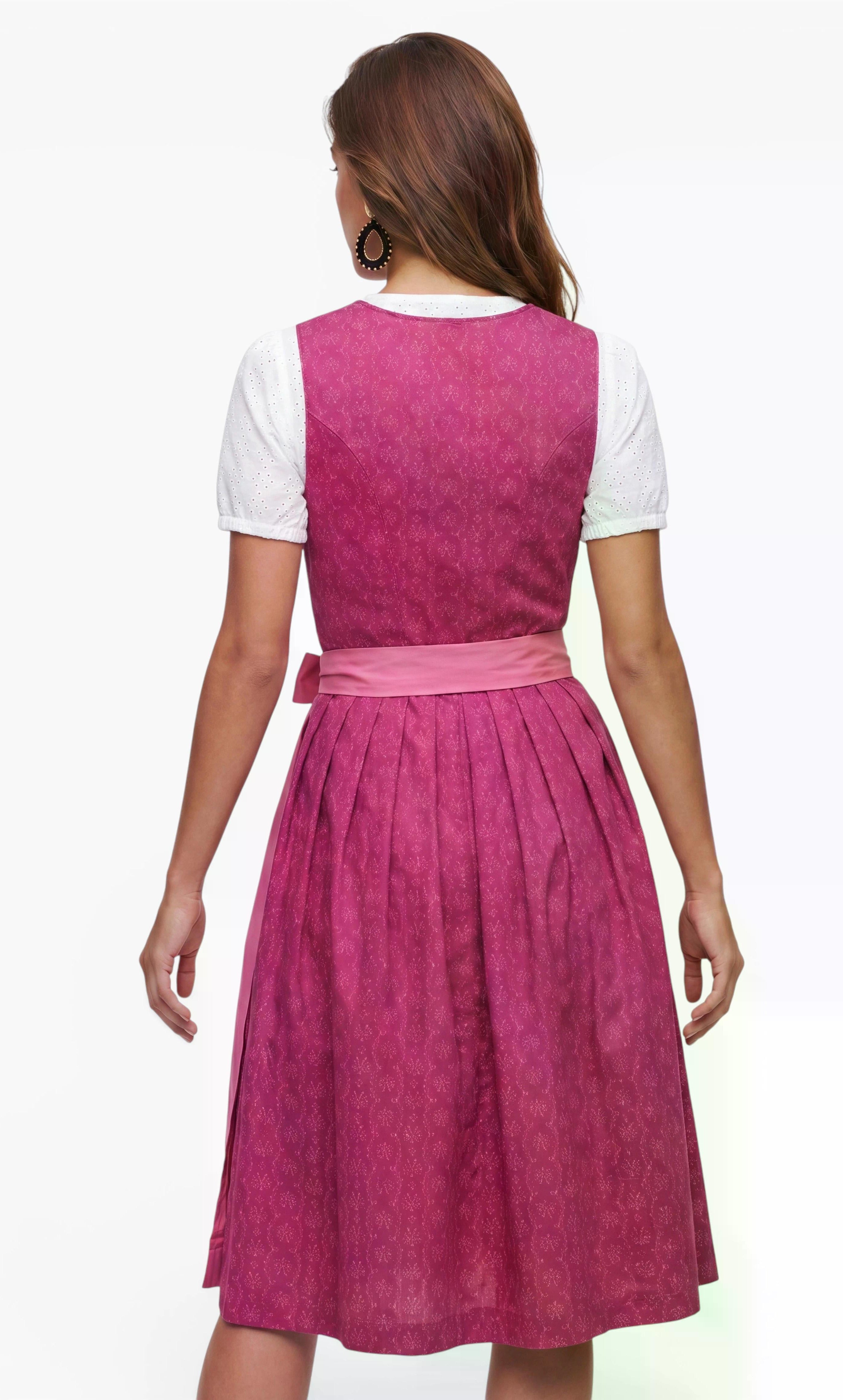 Dirndl Erika Teilansicht am Model Rückseite