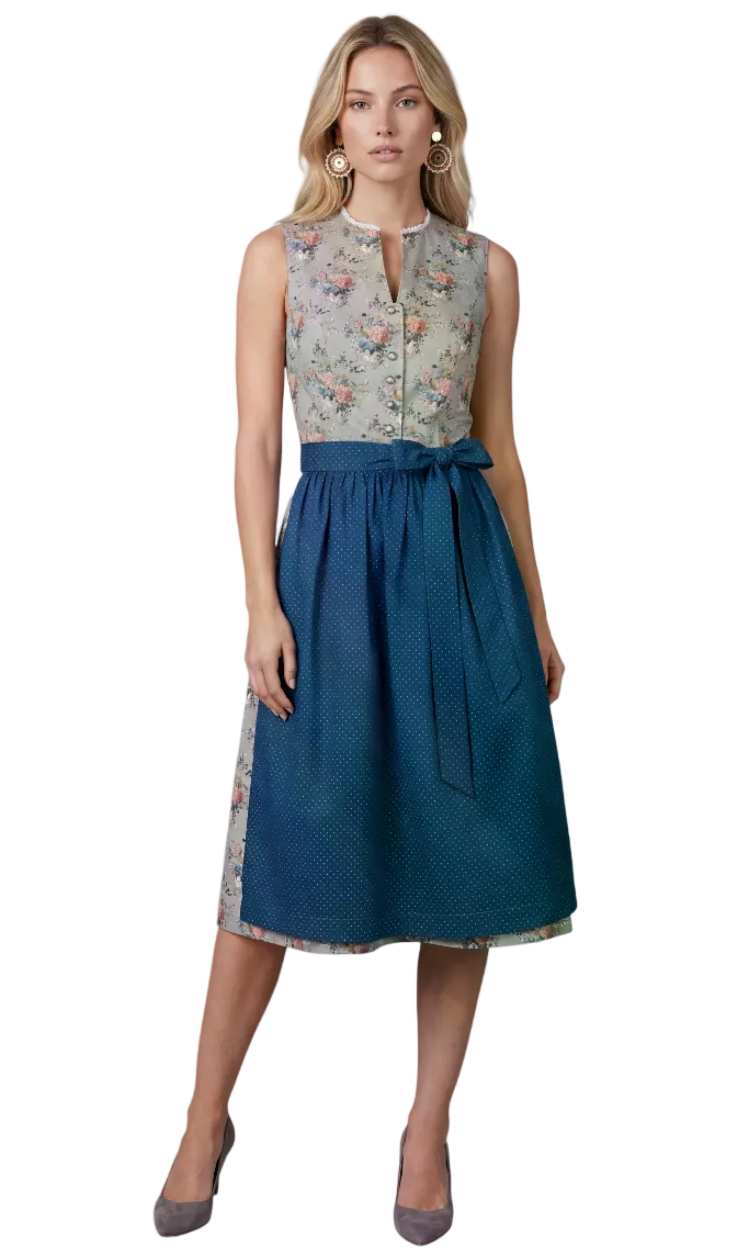 Dirndl Tara am Model getragen