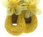 Statement-Ohrringe Blüte in Gelb – Lapeya