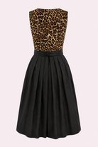 Dirndl Leonora im Leo-Look, Freisteller Rückansicht