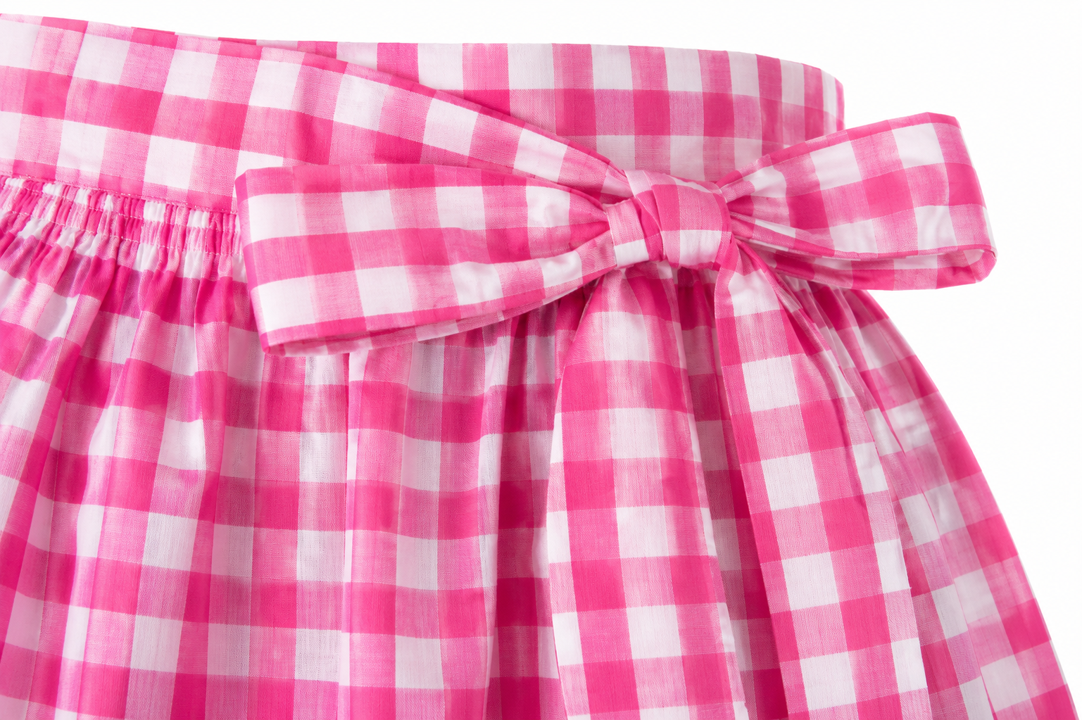 Detailaufnahme der Schürze vom Kinderdirndl Luna