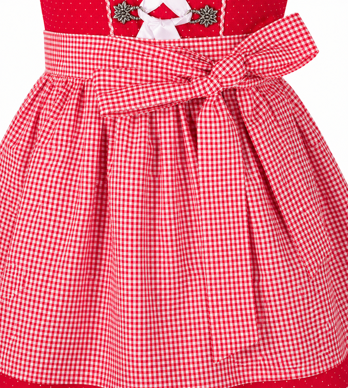 Detailaufnahme der Schürze vom Kinderdirndl Nele rot