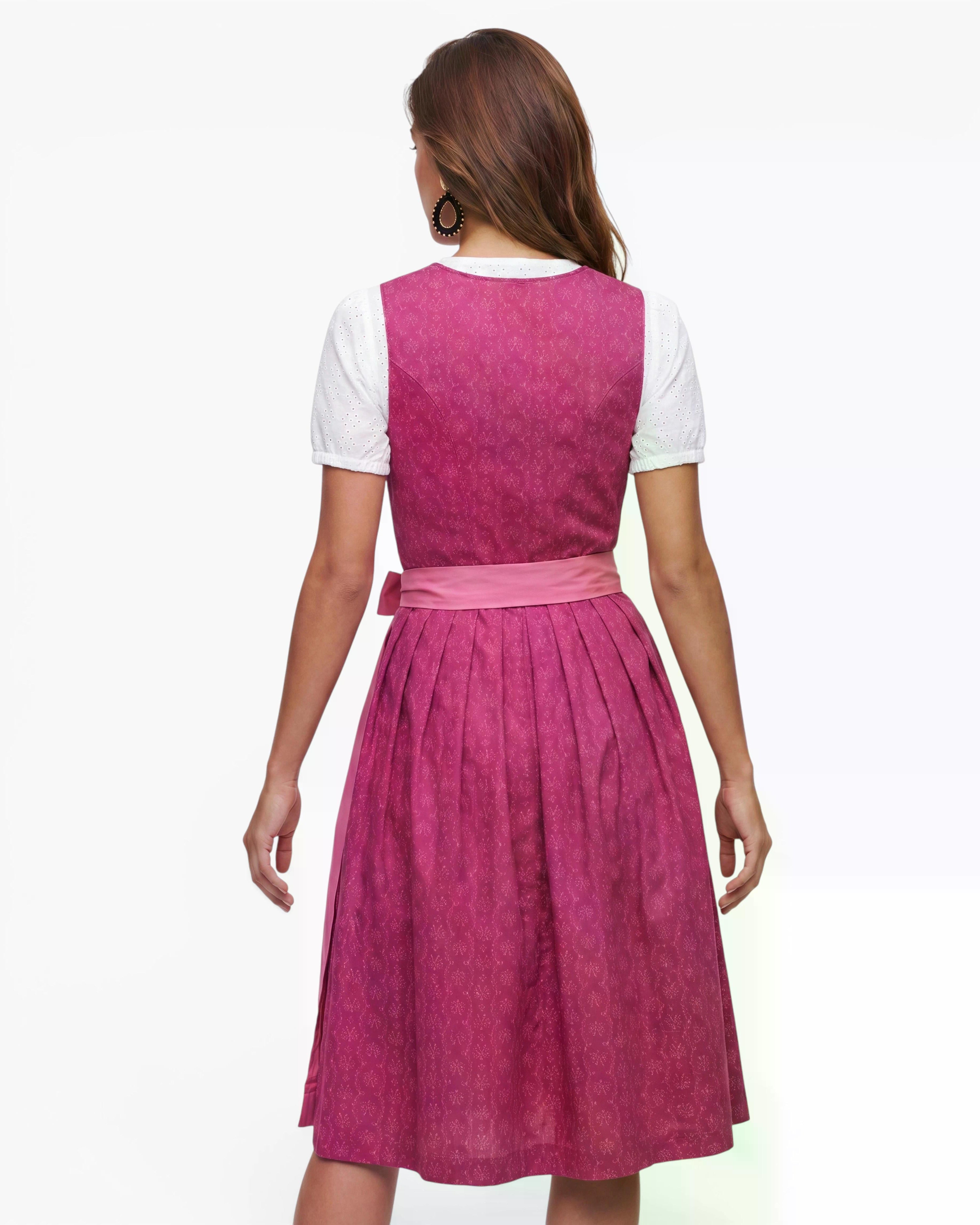 Dirndl Erika Teilansicht am Model Rückseite