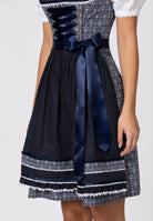 Dirndl Kim in Dunkelblau mit passender Schürze