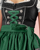 Detailansicht Oberteil Dirndl Pia grün