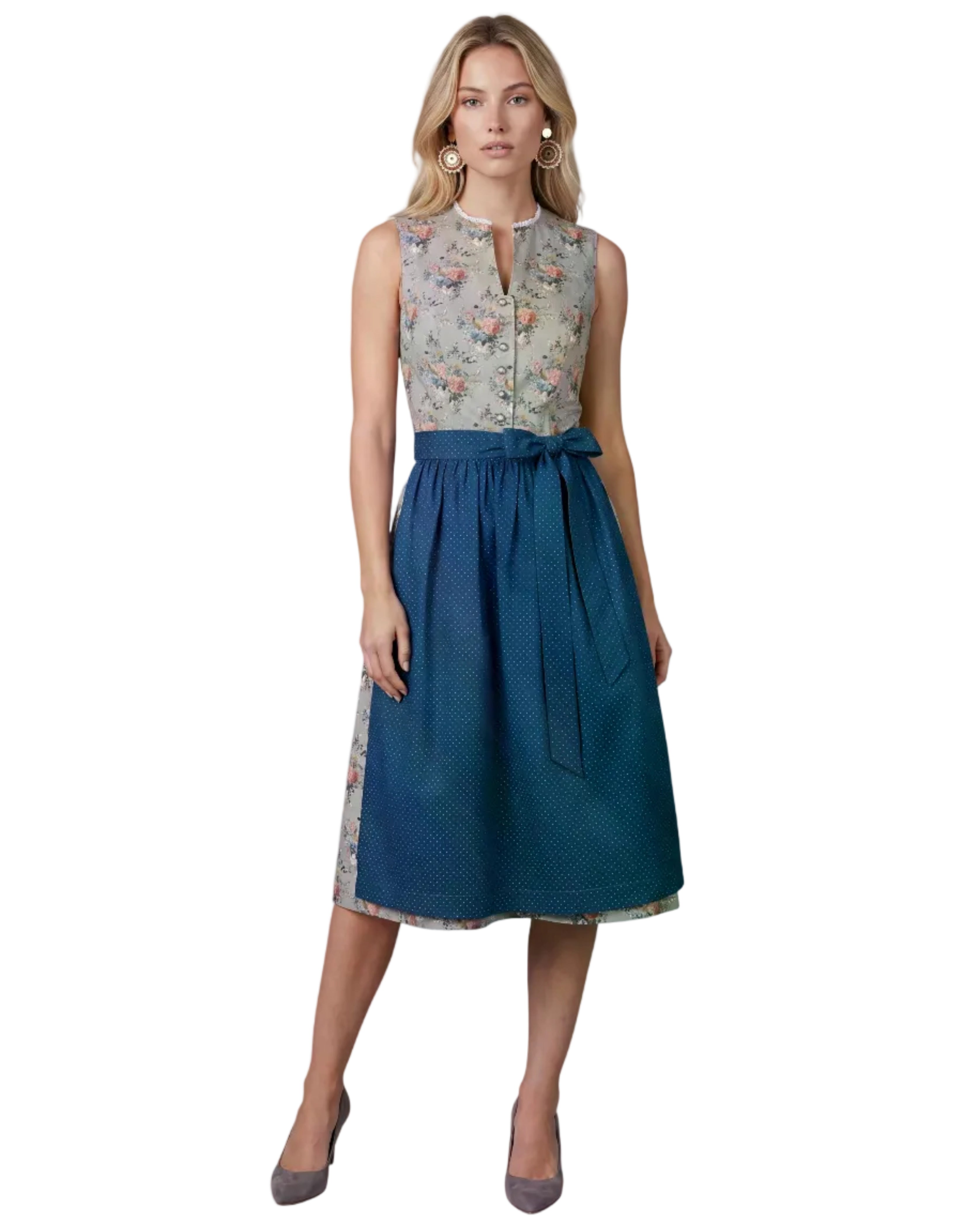 Dirndl Tara am Model getragen
