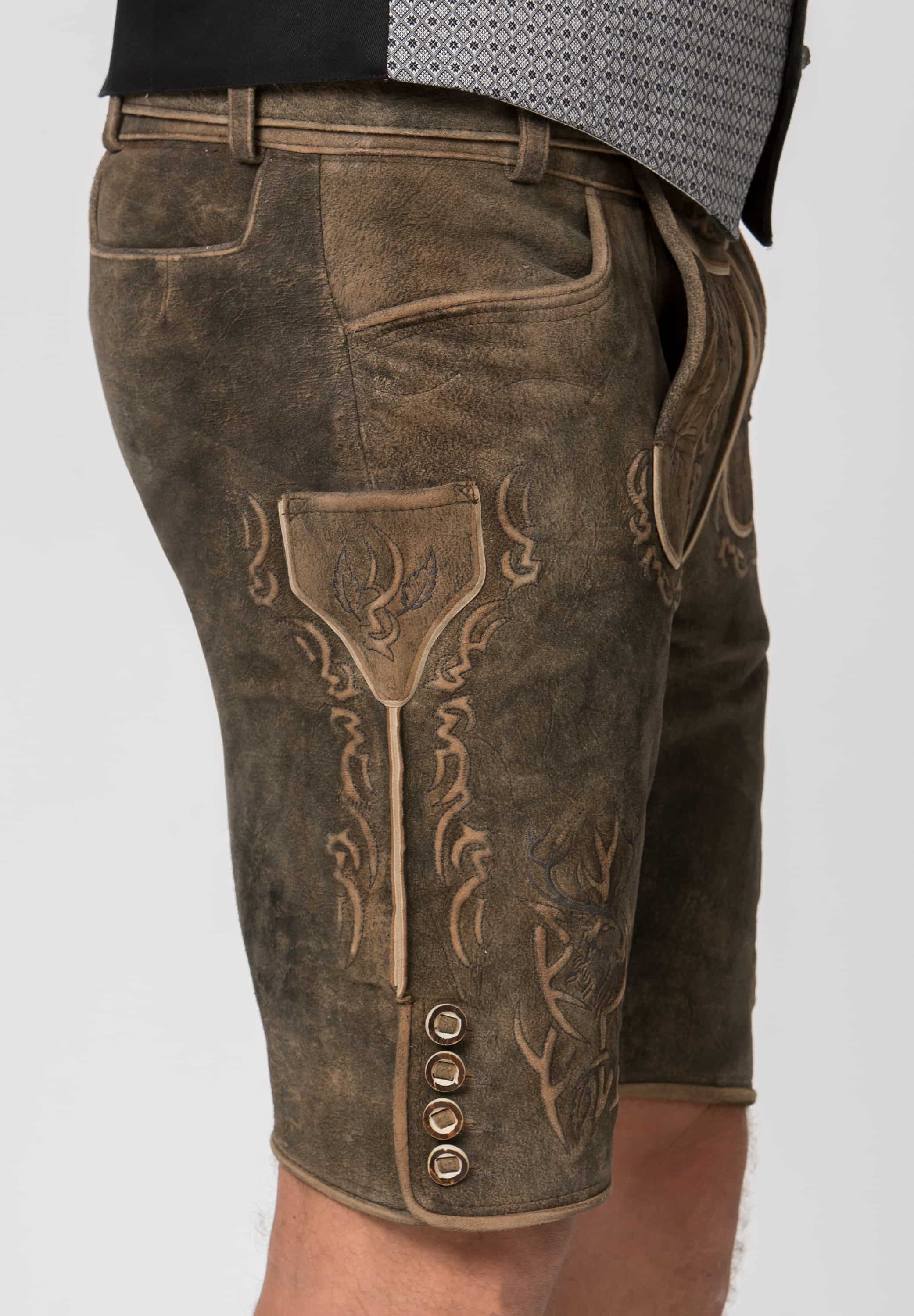 Trachtenlederhose Lewis in Nuss gespeckt, Detail des Bunds