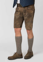 Trachtenlederhose Logan in Kiesel gespeckt, Rückansicht