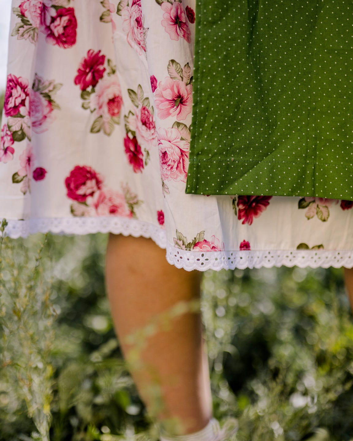 Detailaufnahme Rocksaum Dirndl Christine