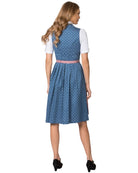 Model trägt Dirndl Coraline, Rückansicht
